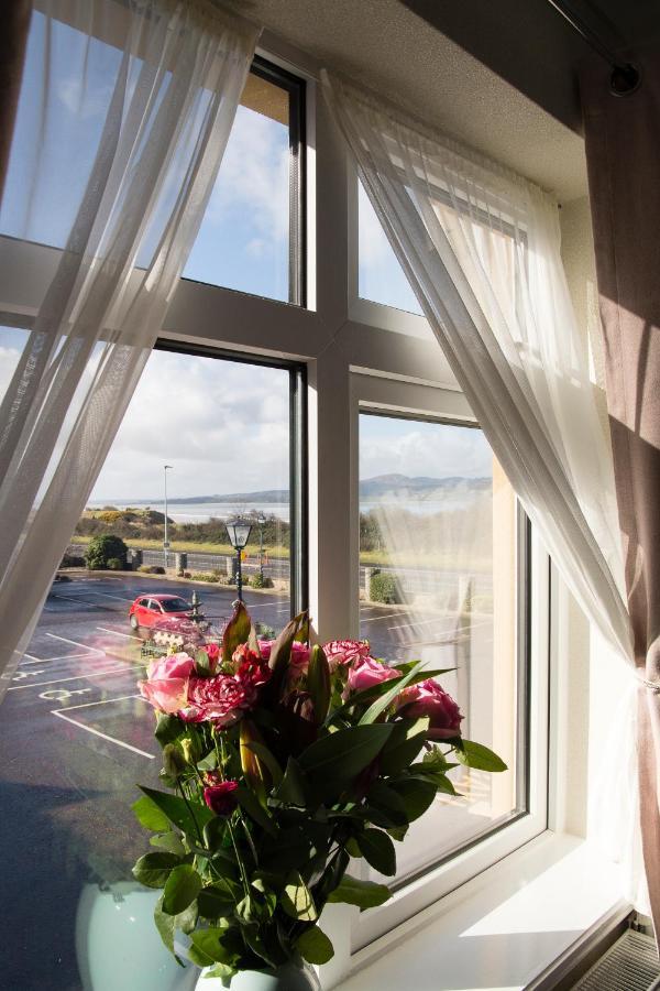 The Harbour Inn Buncrana Esterno foto
